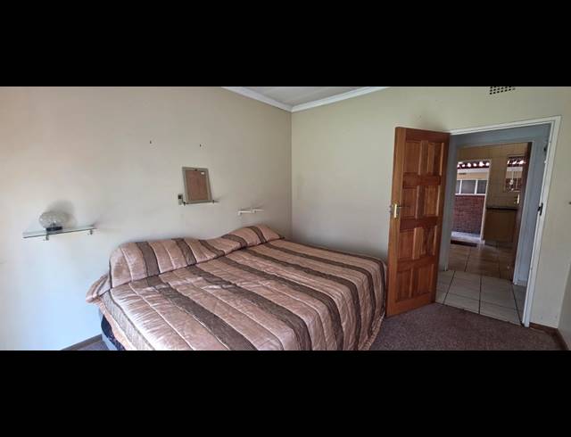 4 BEDROOM HOUSE FOR SALE IN VANDERBIJLPARK SE 2